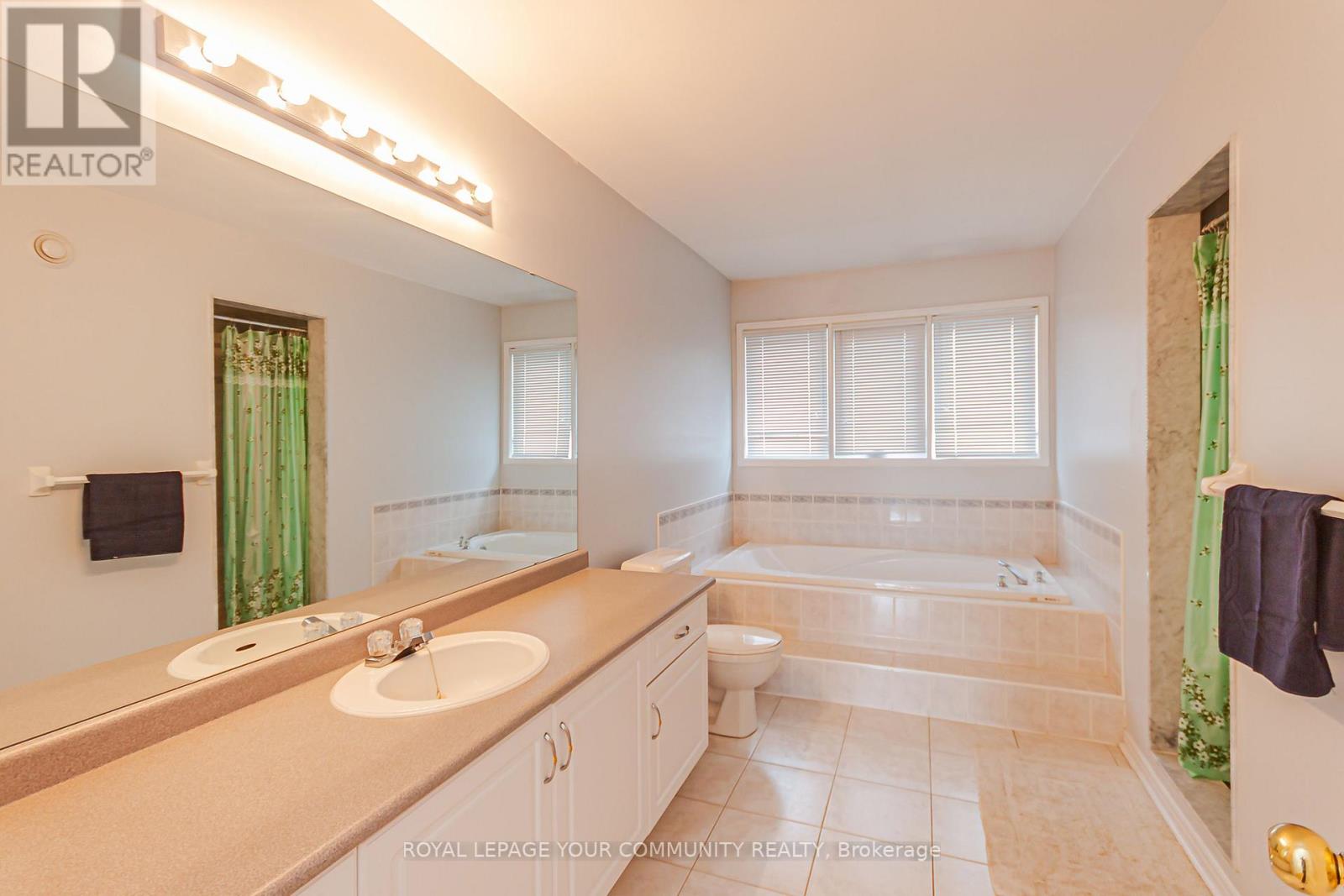 51 SECLUSION CRES