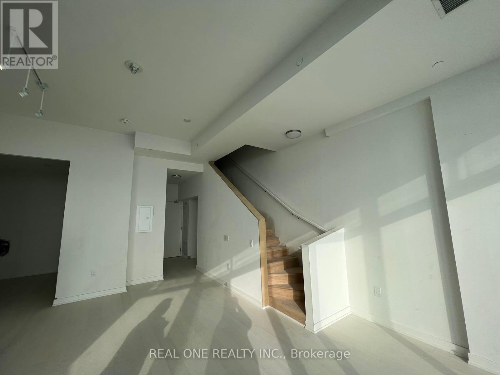 #6013 -3883 QUARTZ RD, #6013