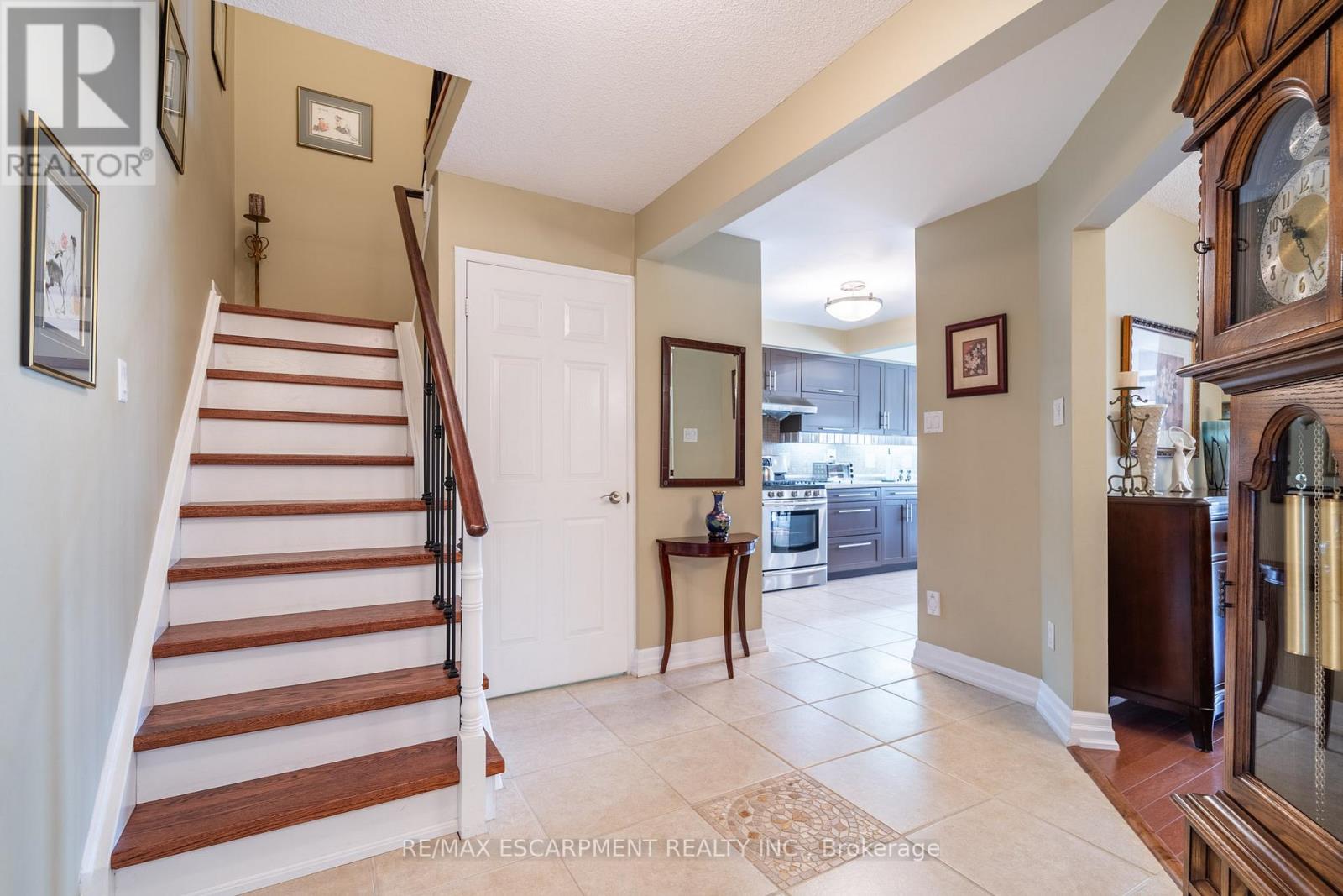 4598 BAY VILLA AVE