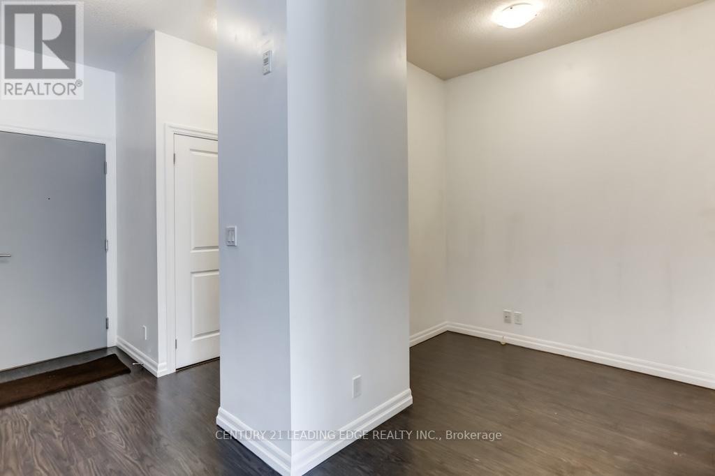 #107 -80 ESTHER LORRIE DR, #107