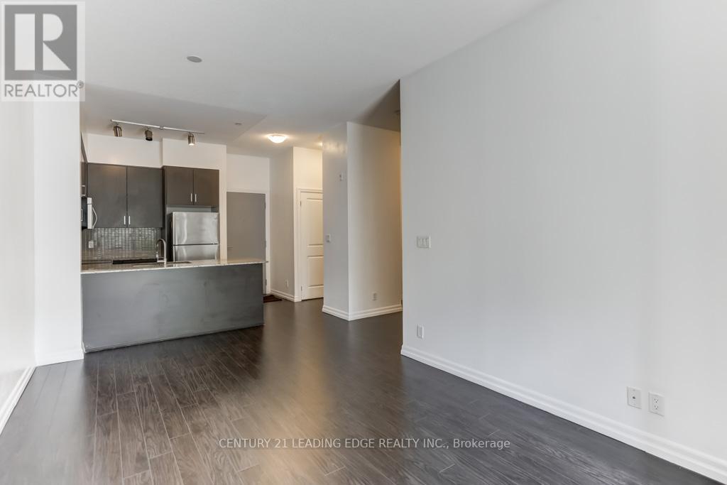 #107 -80 ESTHER LORRIE DR, #107