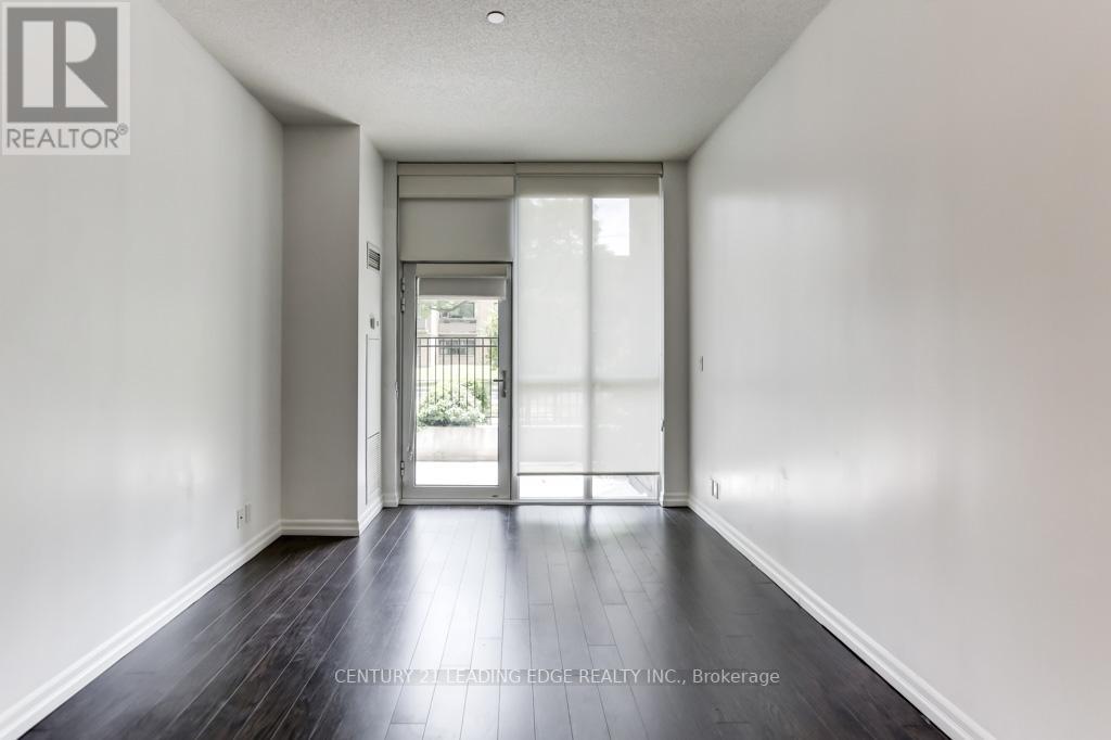 #107 -80 ESTHER LORRIE DR, #107