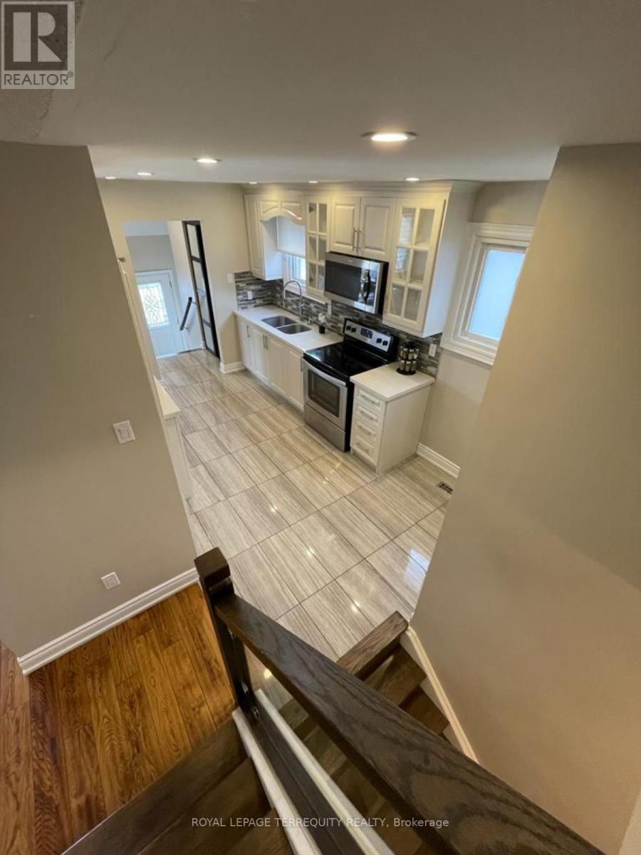 2508 COBBINSHAW CIRC