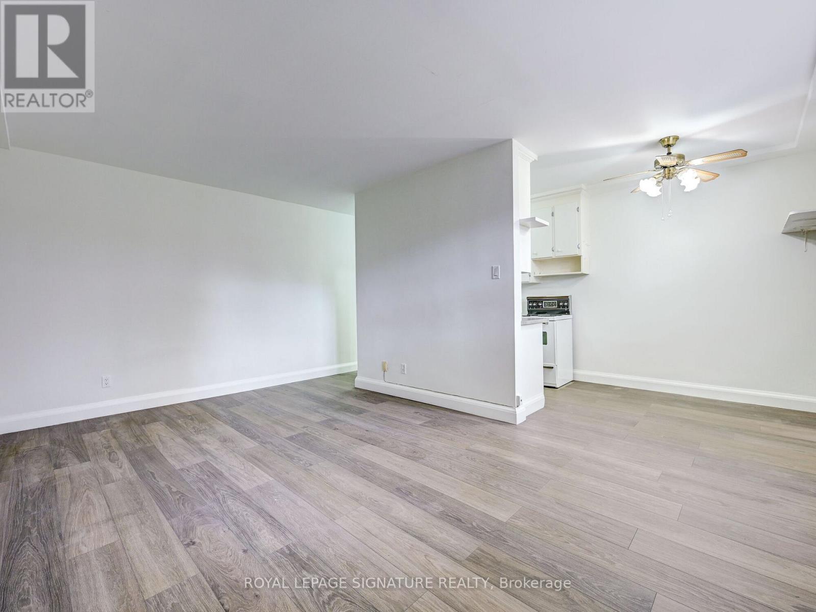 40 CAVELL AVE
