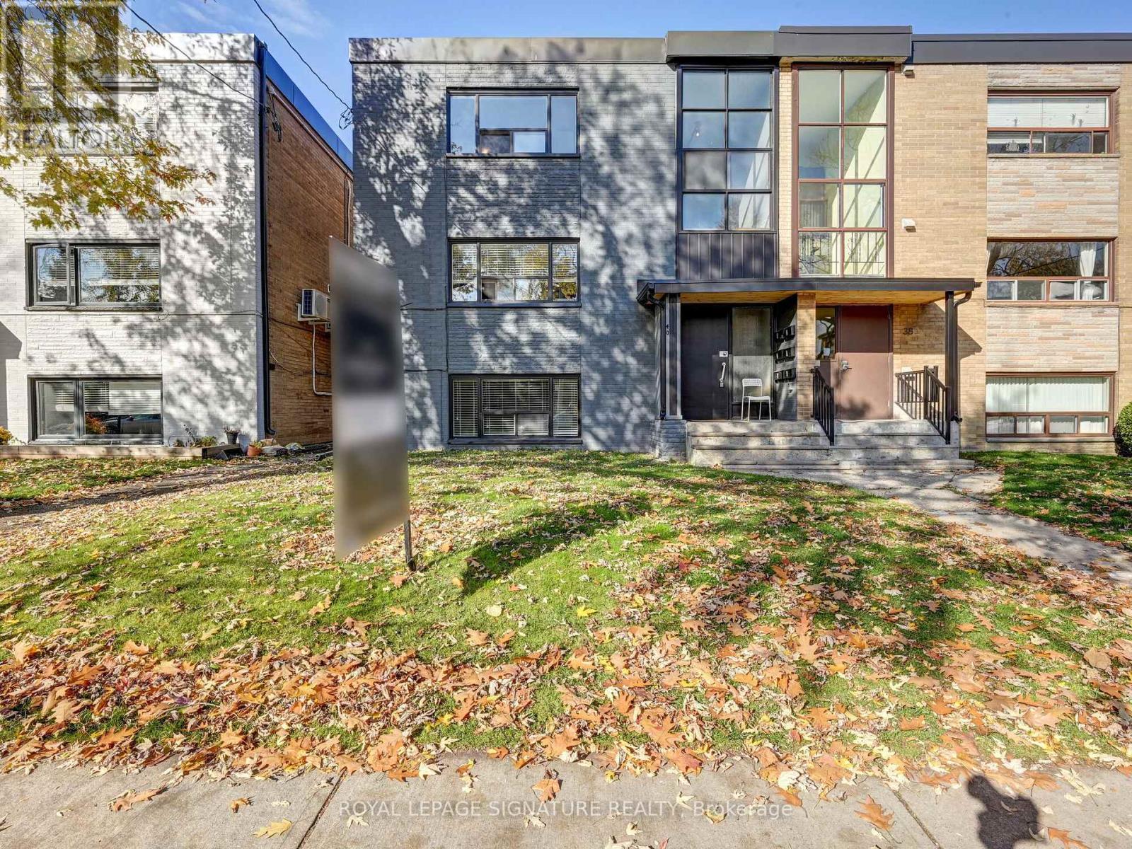 40 CAVELL AVE