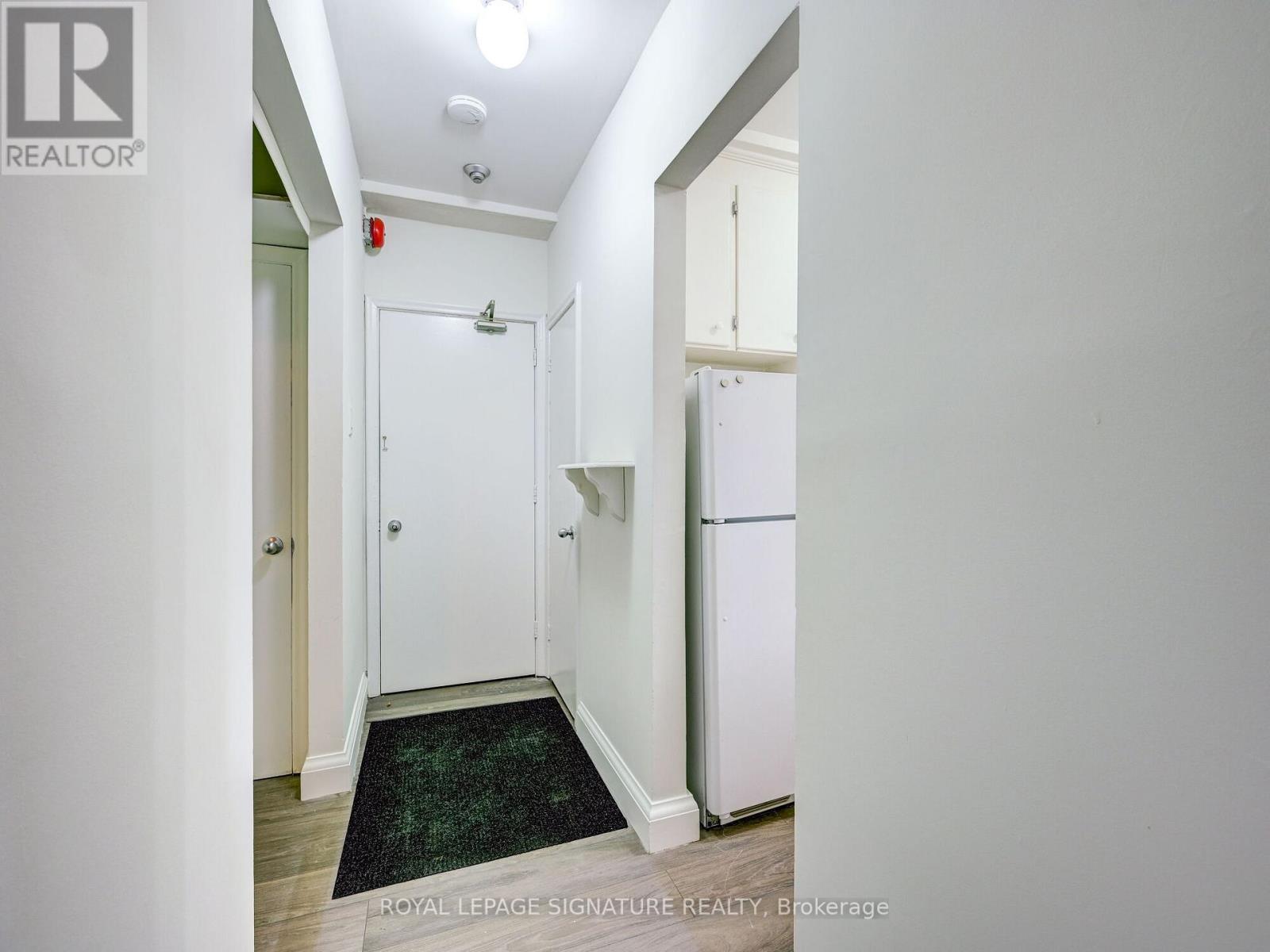 40 CAVELL AVE