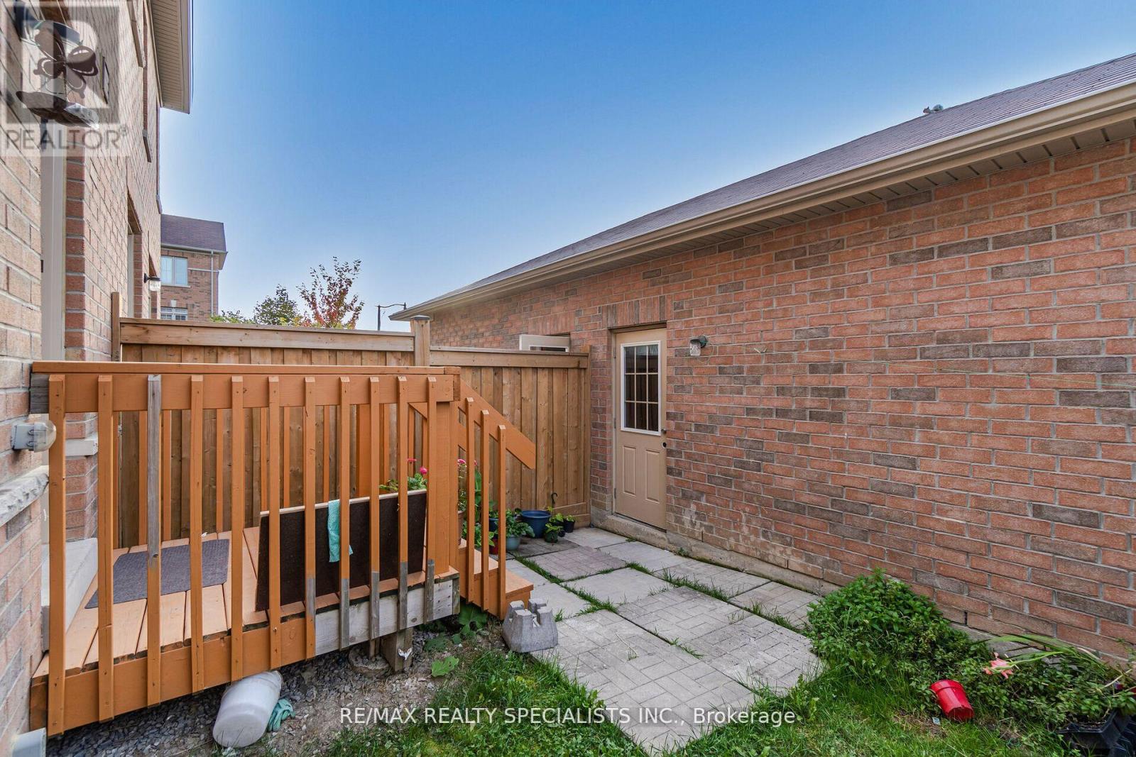 238 INSPIRE BLVD