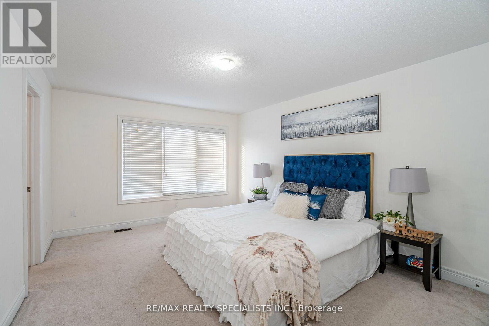 238 INSPIRE BLVD