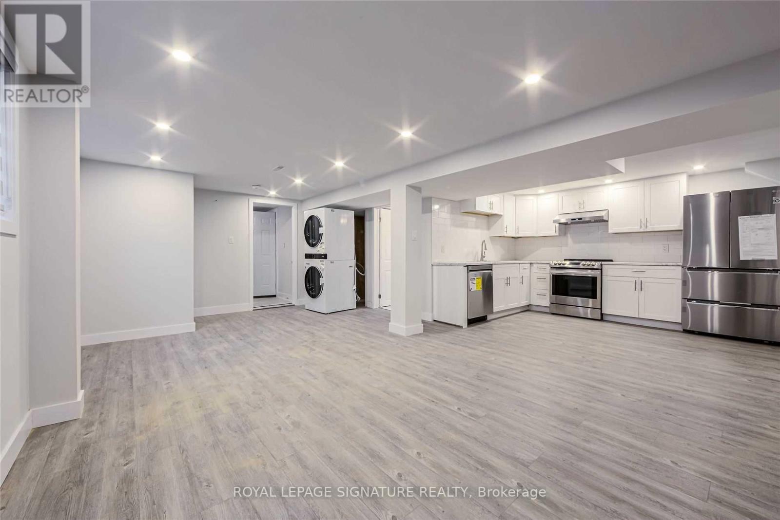 #LOWER -1205 GAINSBOROUGH DR, #Lower