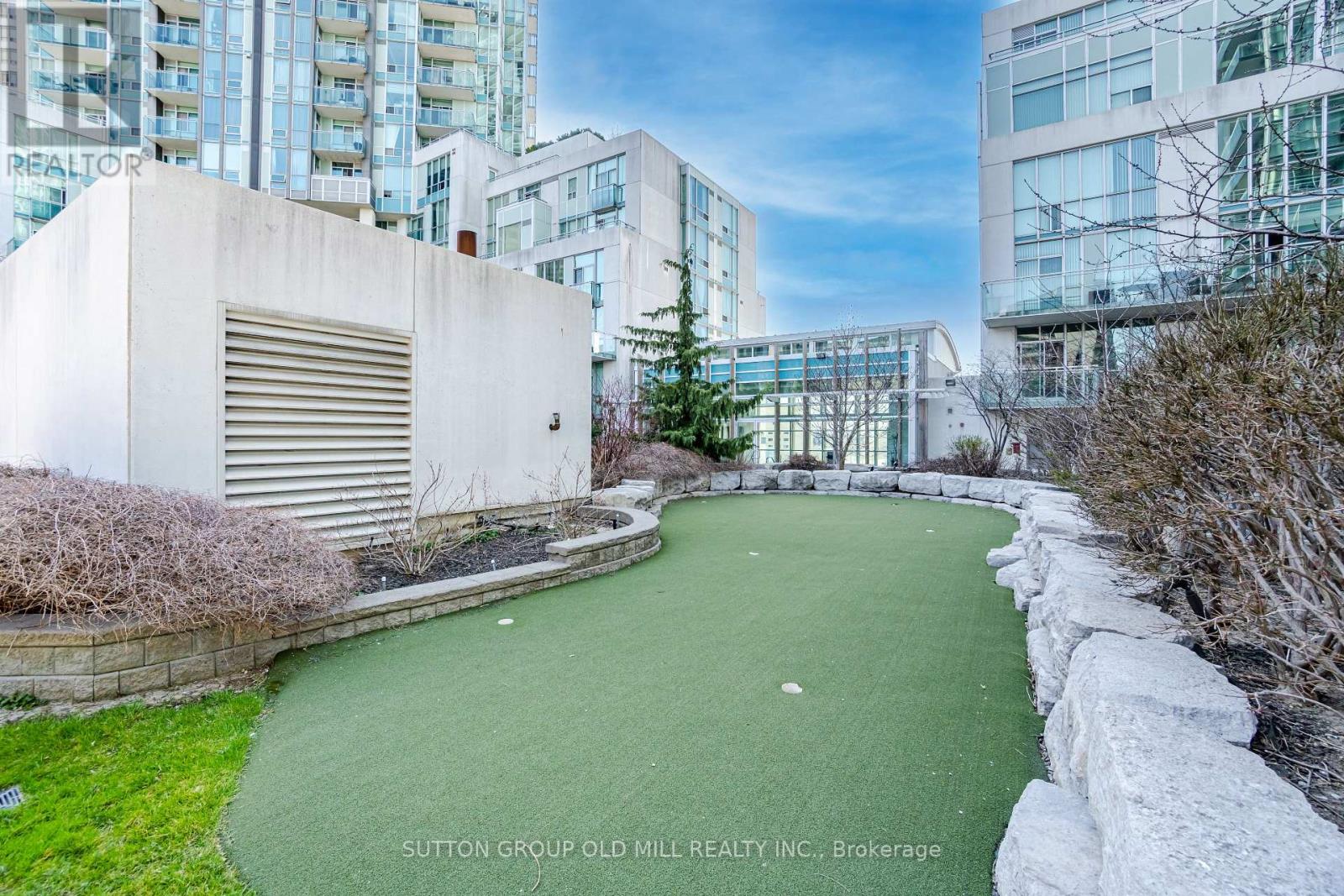 #2409 -3939 DUKE OF YORK BLVD, #2409