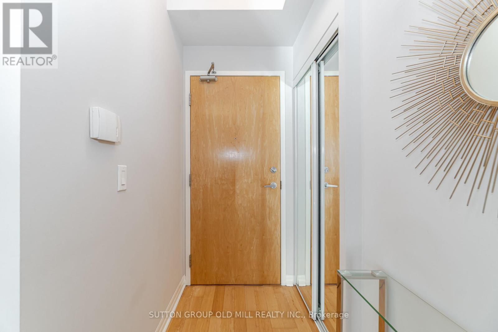 #2409 -3939 DUKE OF YORK BLVD, #2409