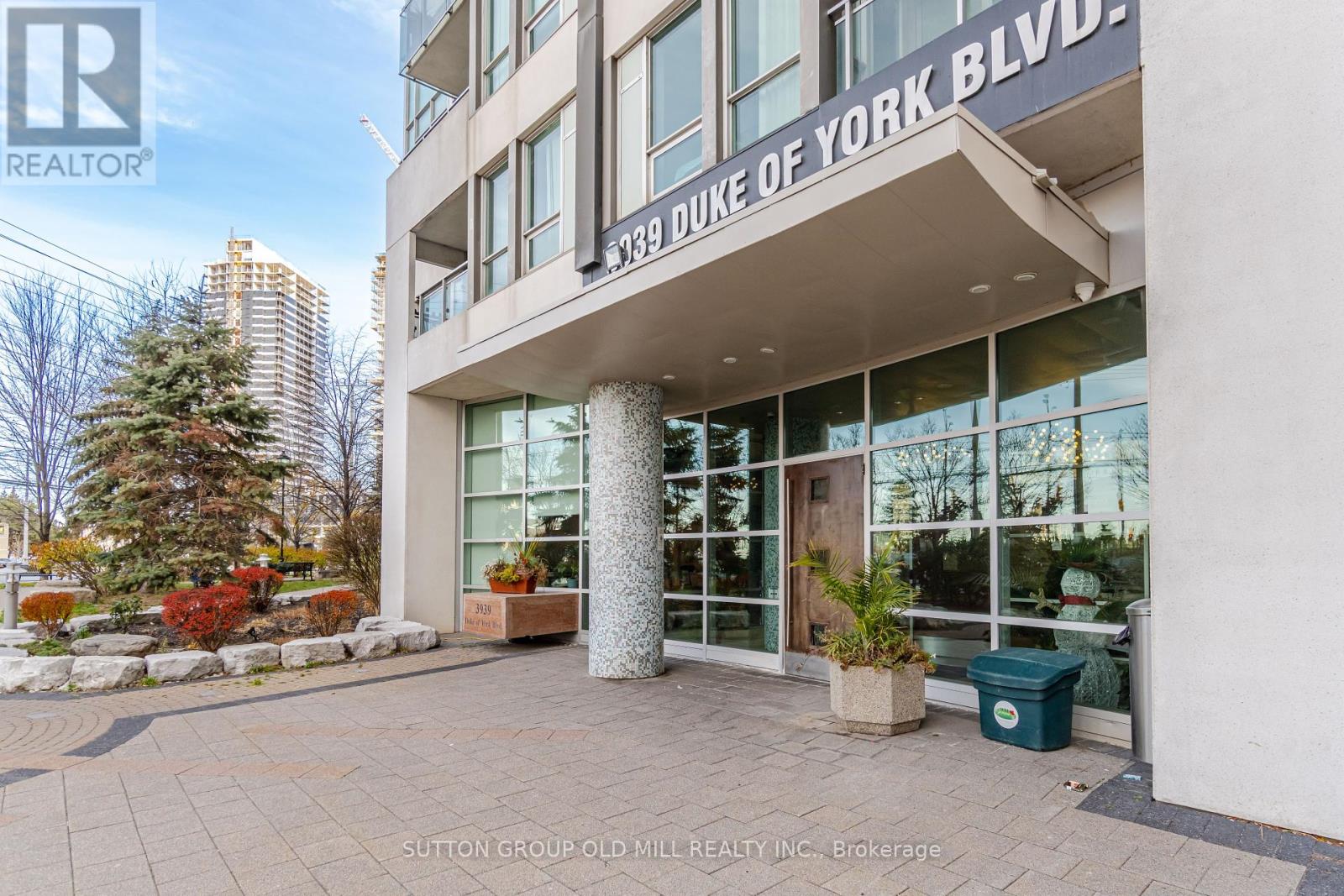#2409 -3939 DUKE OF YORK BLVD, #2409