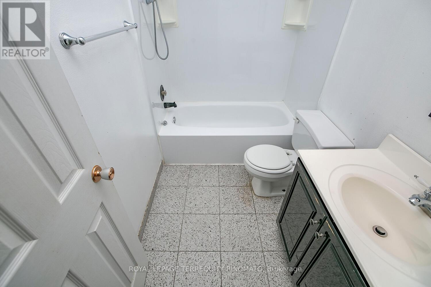 #147 -3175 KIRWIN AVE, #147