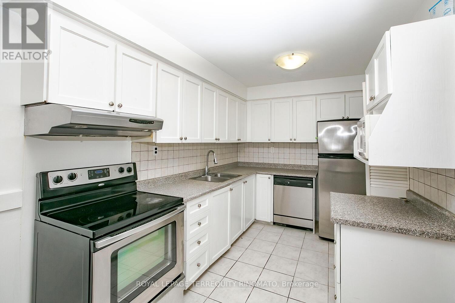 #147 -3175 KIRWIN AVE, #147
