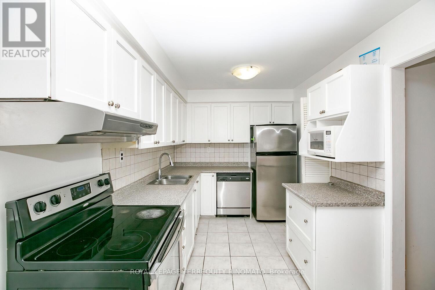 #147 -3175 KIRWIN AVE, #147