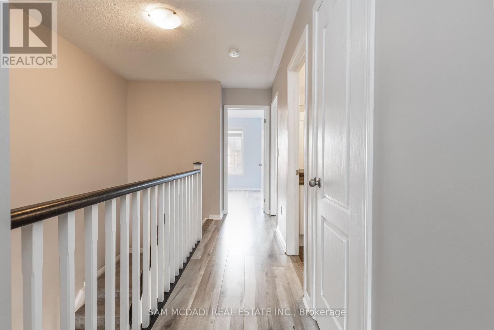 #53 -651 FARMSTEAD DR, #53