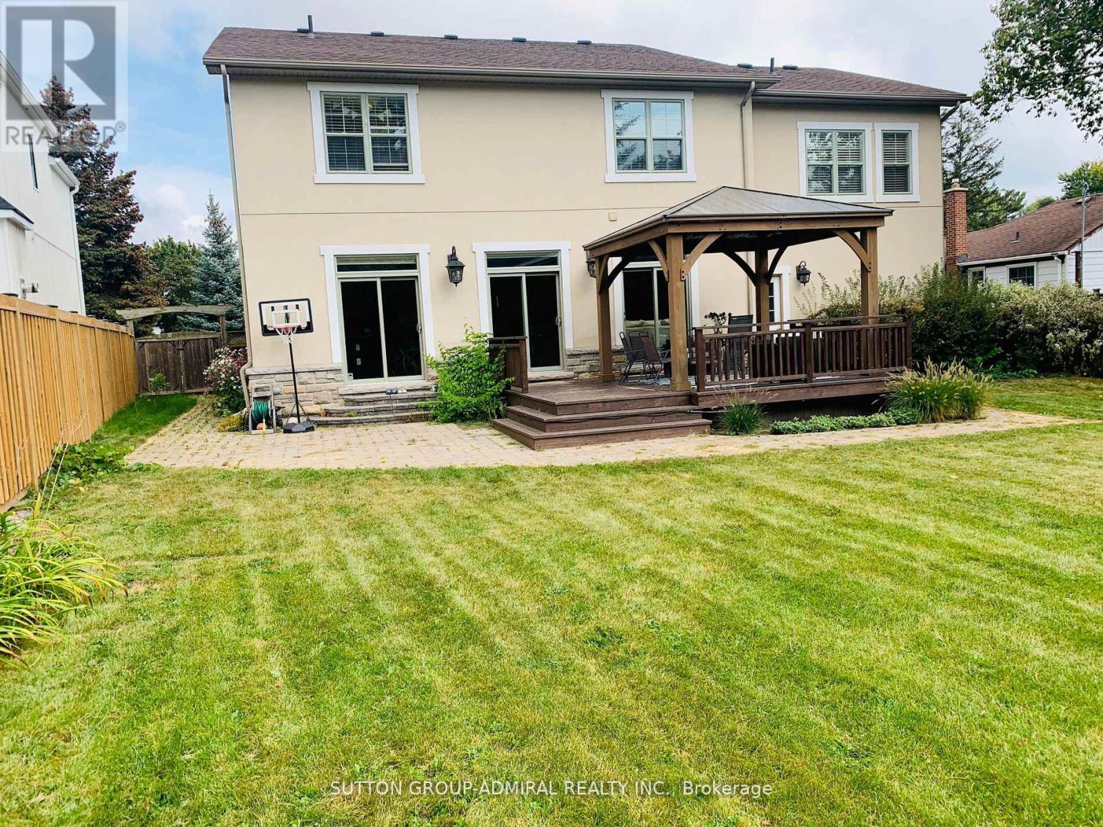 1110 TRUMAN AVE