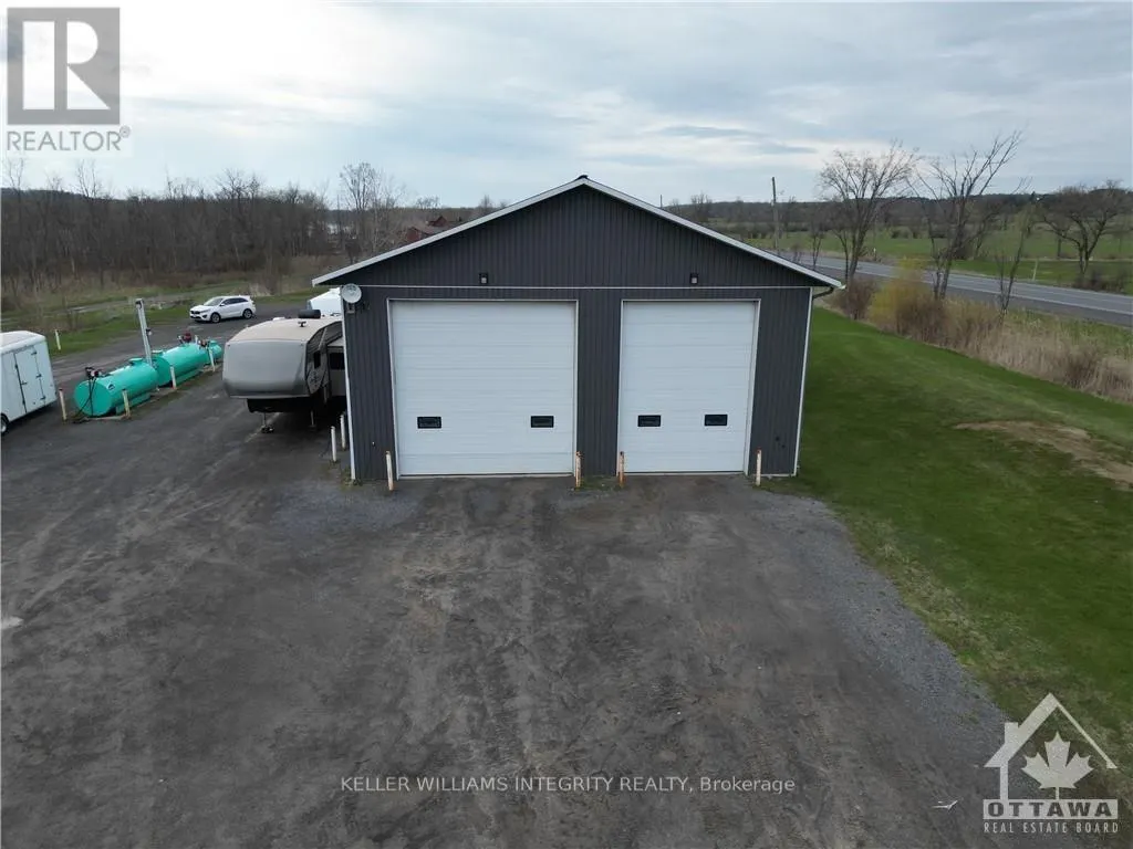 6155 COUNTRY ROAD 17 ROAD