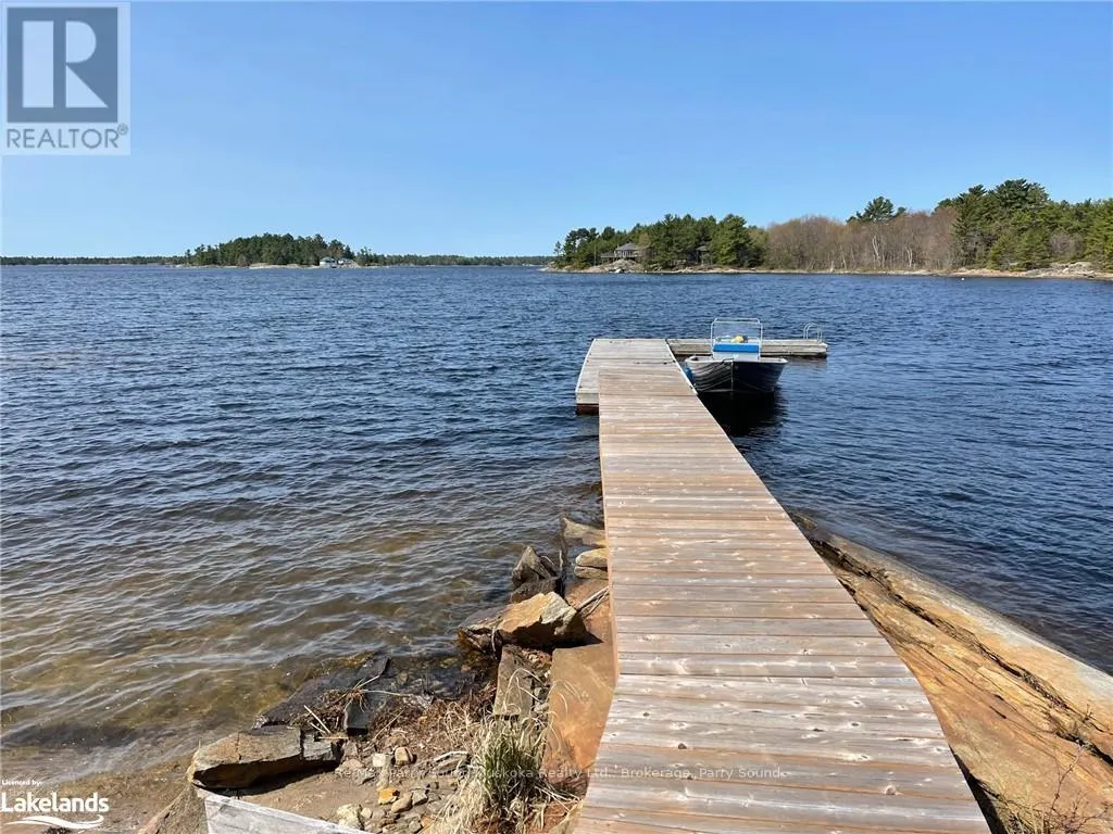1260 GEORGIAN BAY