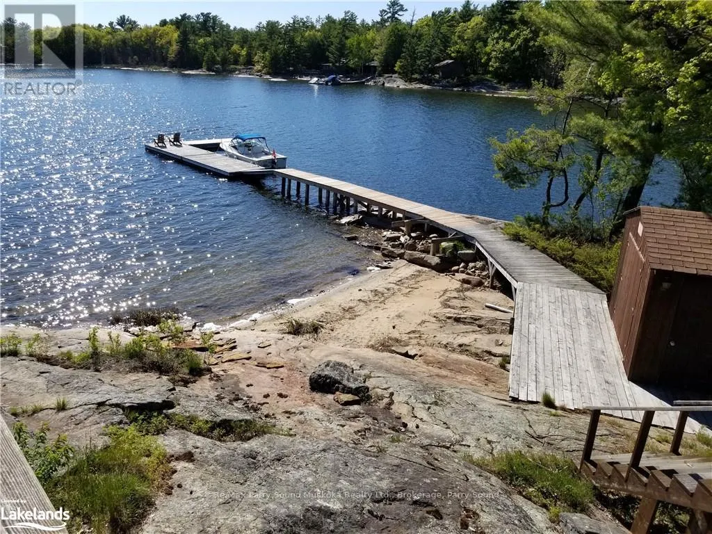 1260 GEORGIAN BAY