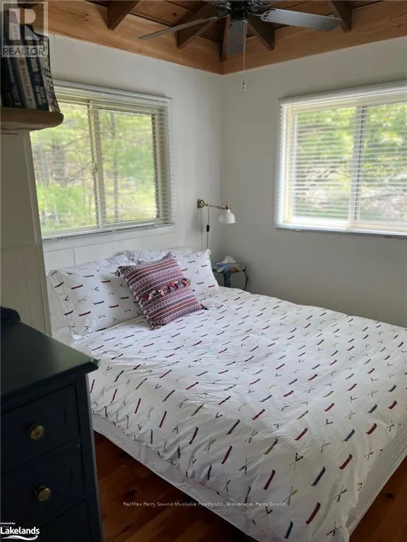 1260 GEORGIAN BAY