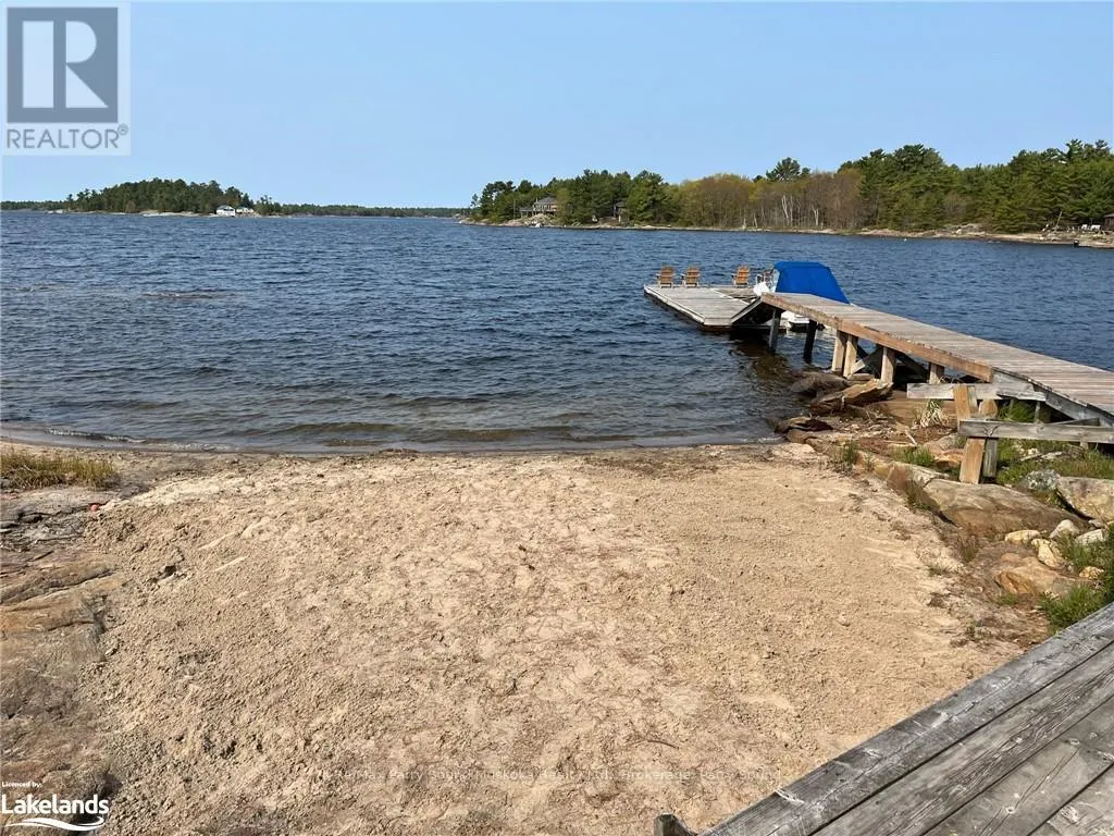 1260 GEORGIAN BAY