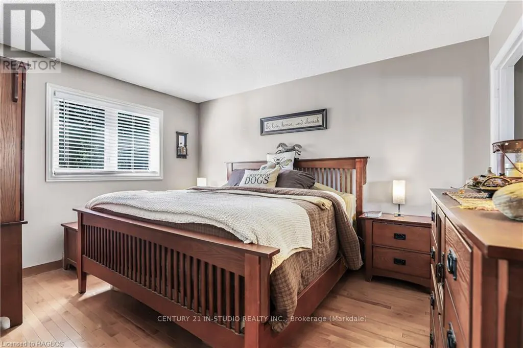 407047 GREY ROAD 4