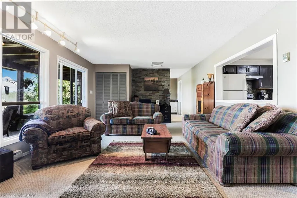407047 GREY ROAD 4