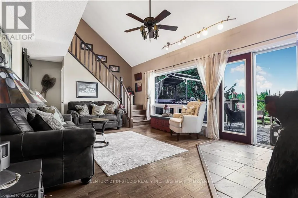 407047 GREY ROAD 4