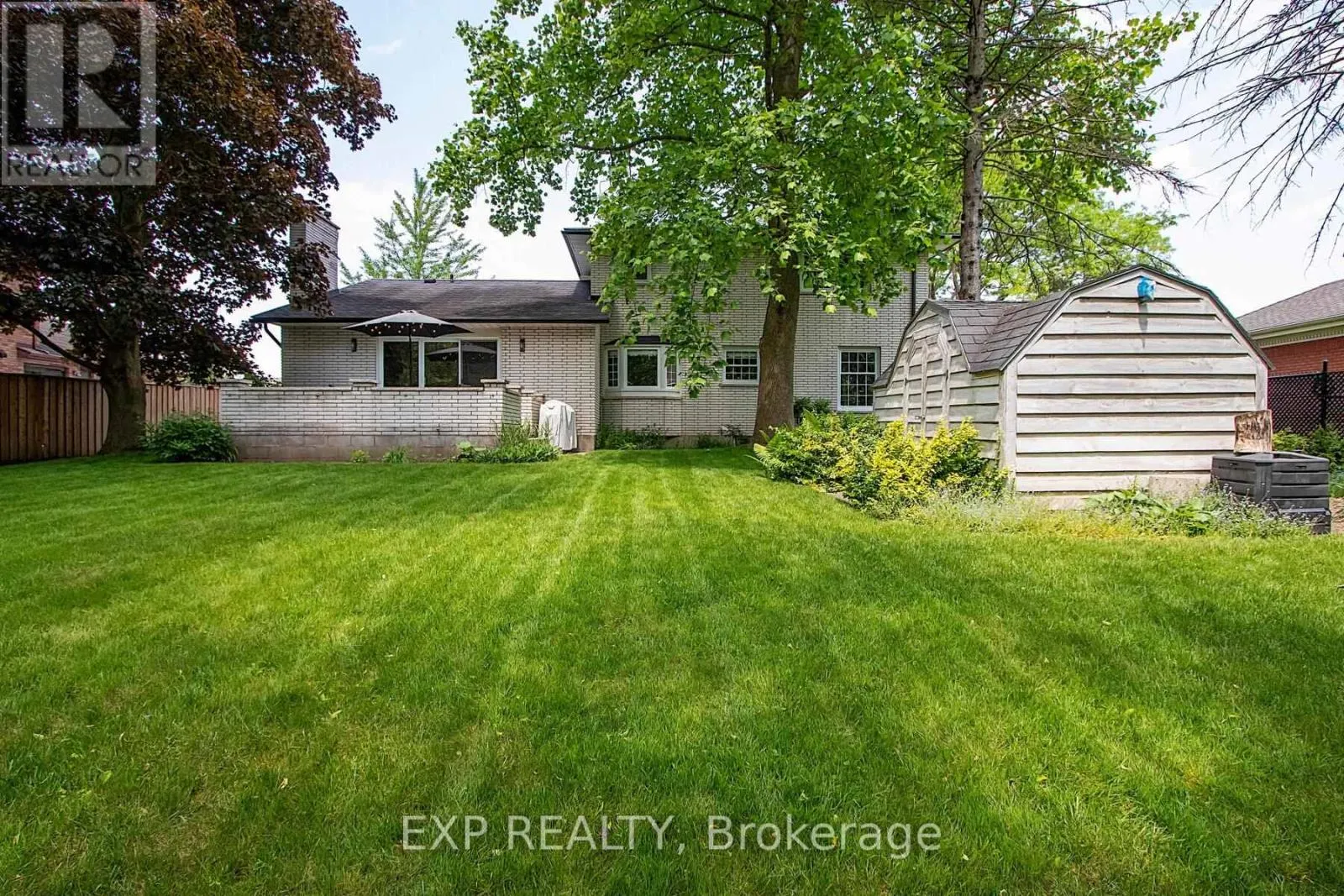 25 DEMEYERE AVENUE