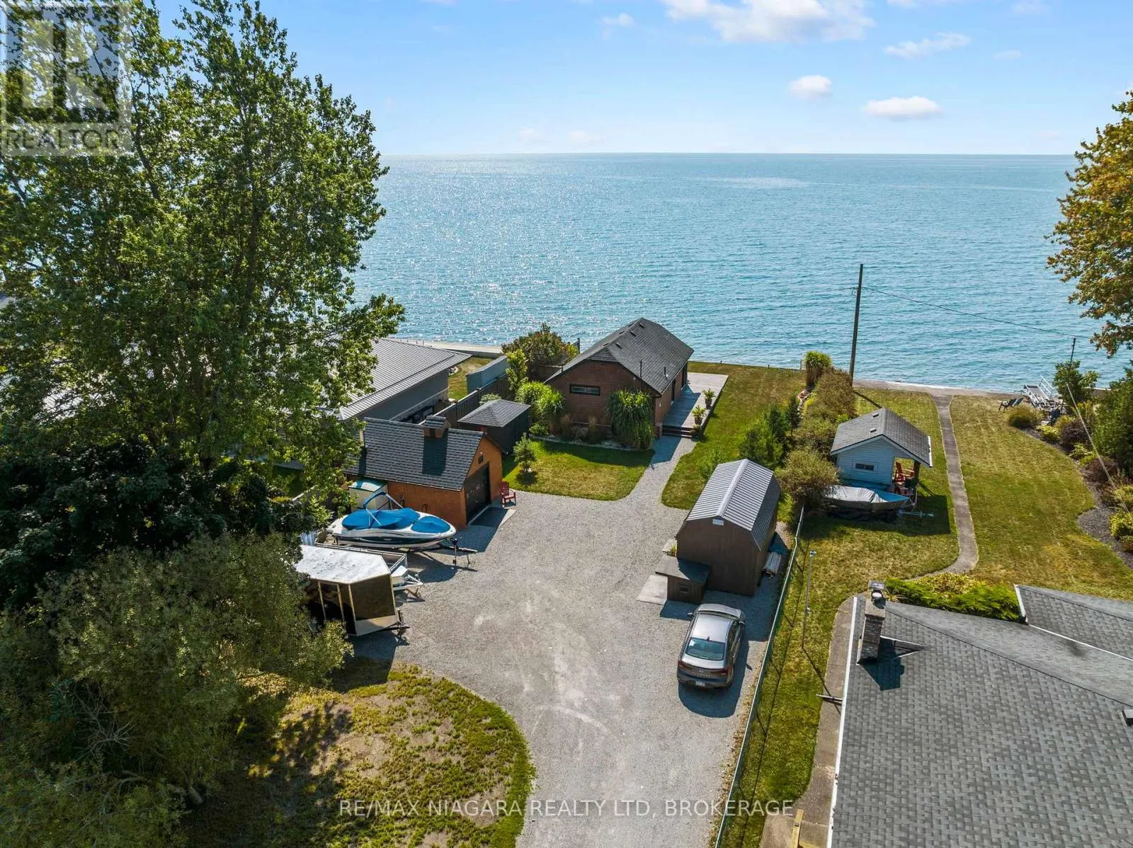 10959 LAKESHORE ROAD