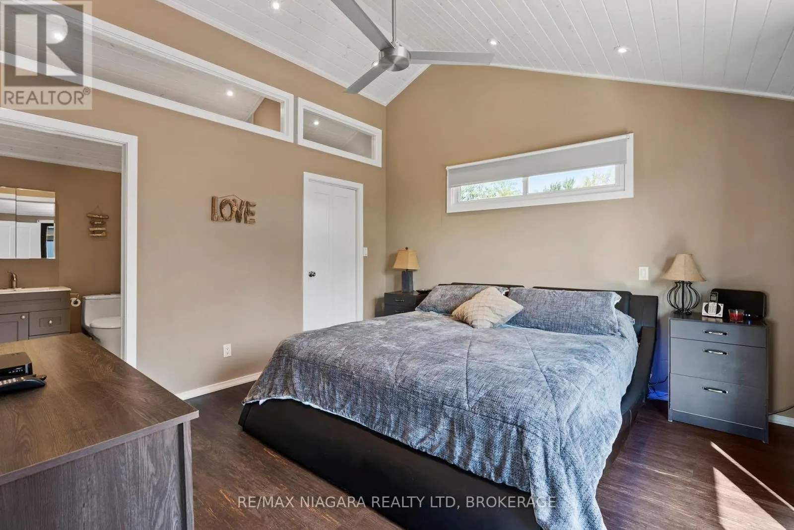 10959 LAKESHORE ROAD