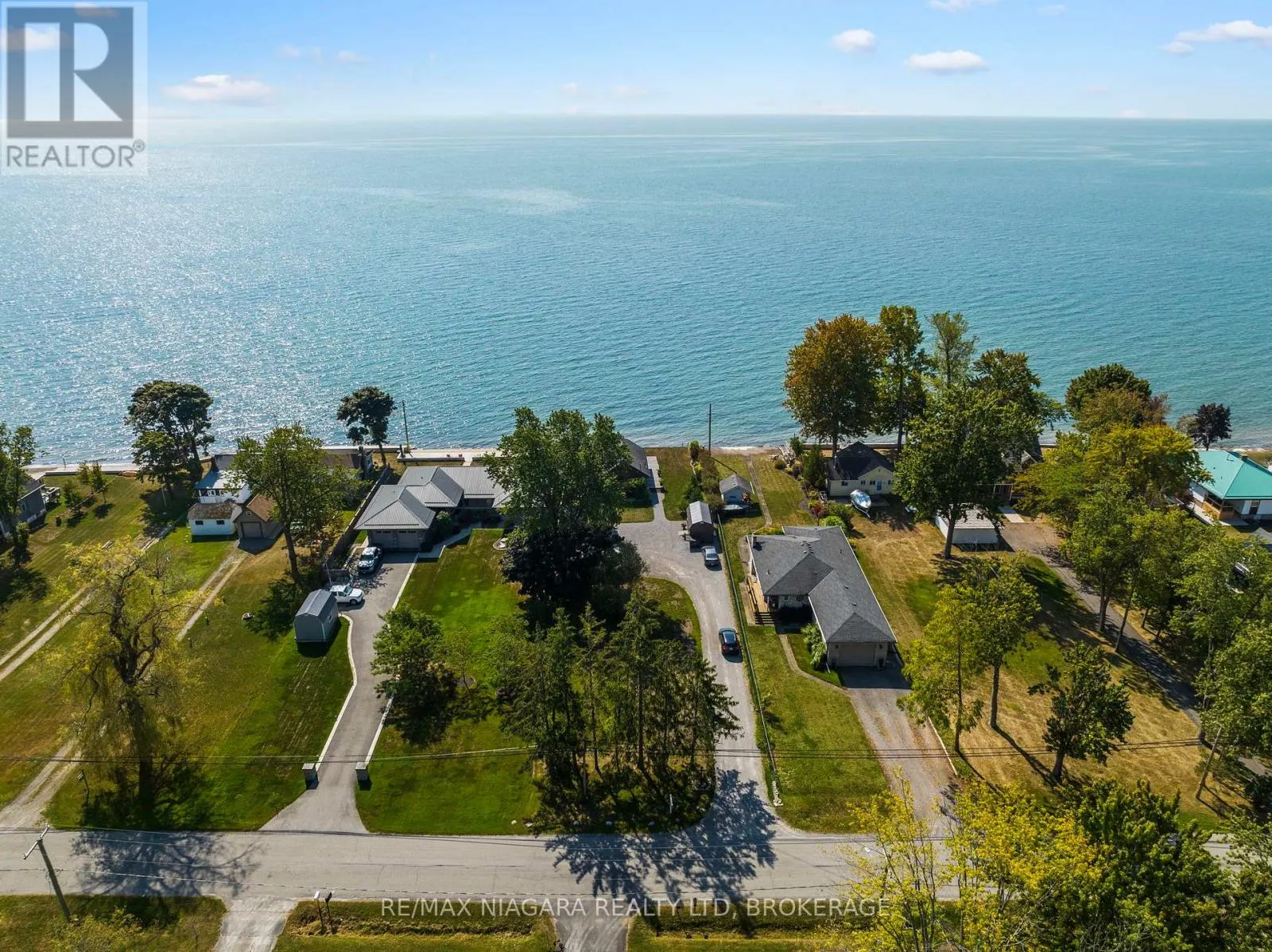 10959 LAKESHORE ROAD