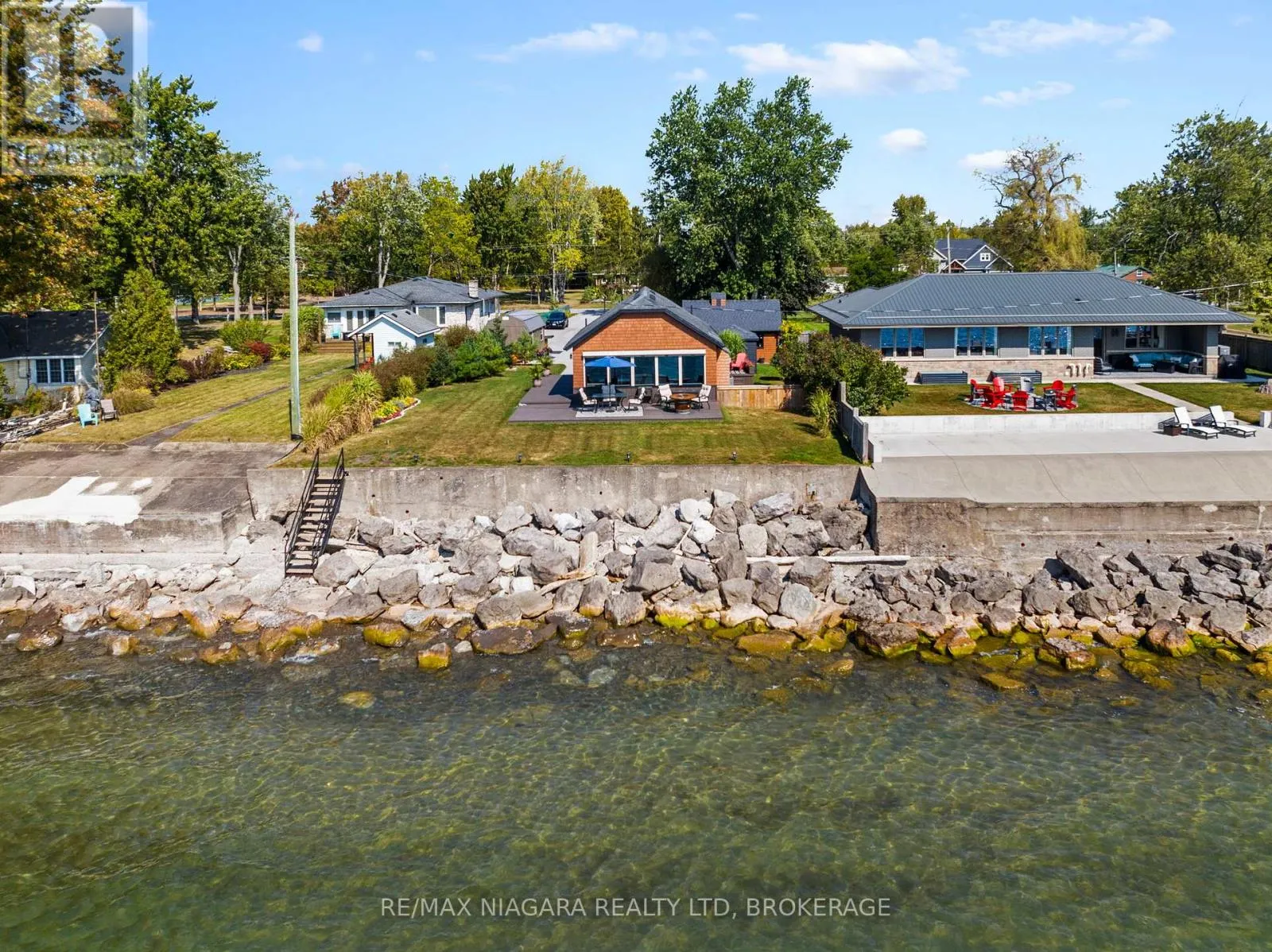 10959 LAKESHORE ROAD