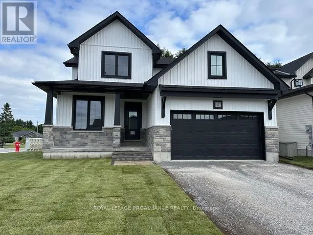 2 MACKENZIE JOHN CRESCENT