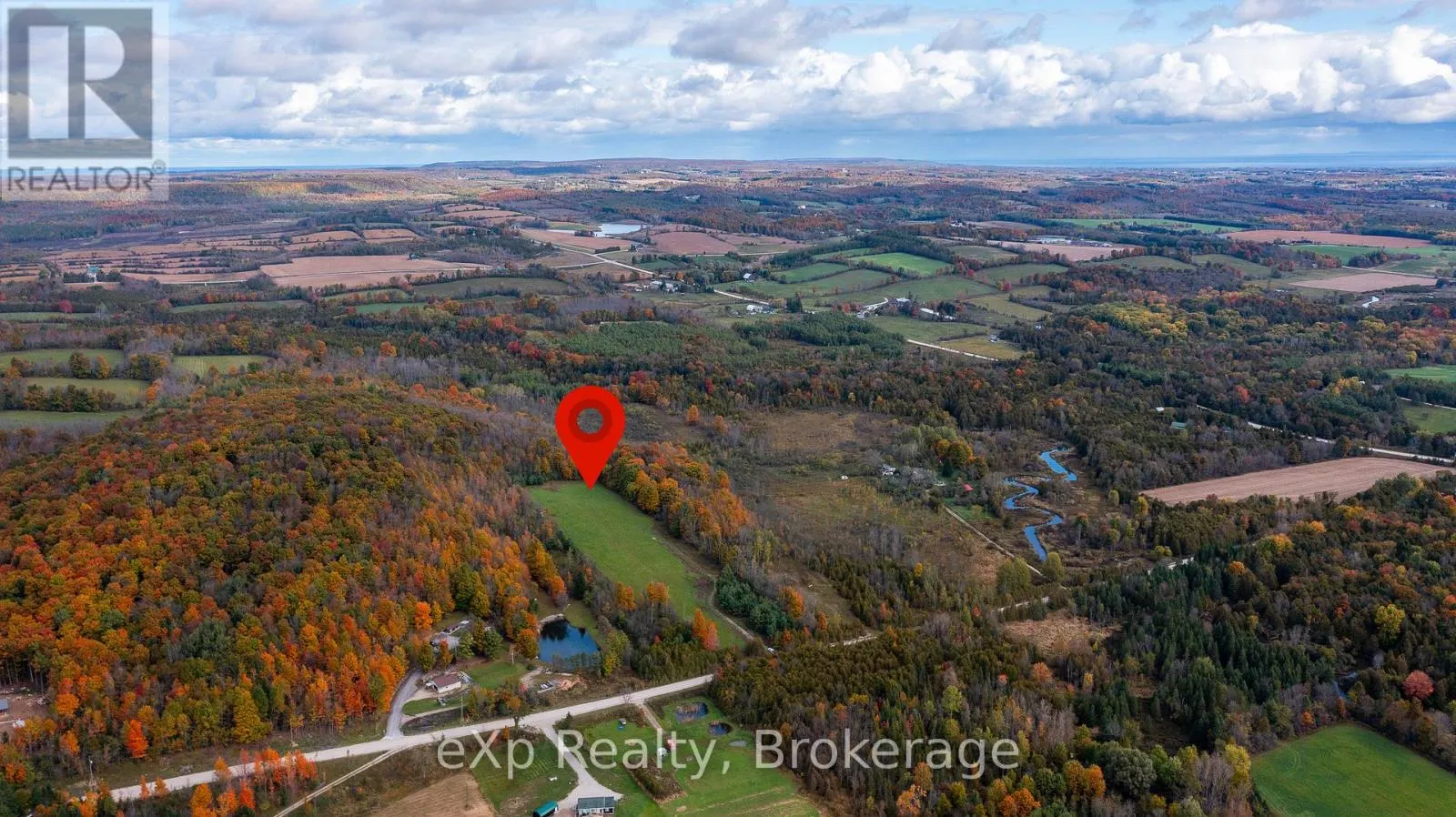 084482 6 SIDE ROAD