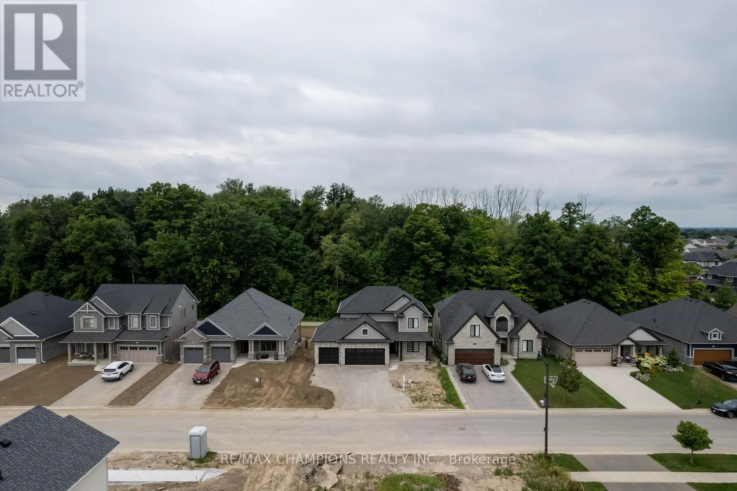 42 ACORN TRAIL