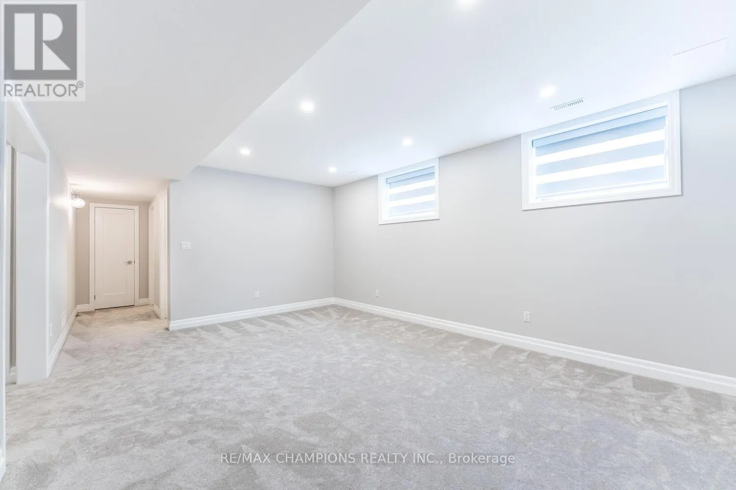 42 ACORN TRAIL