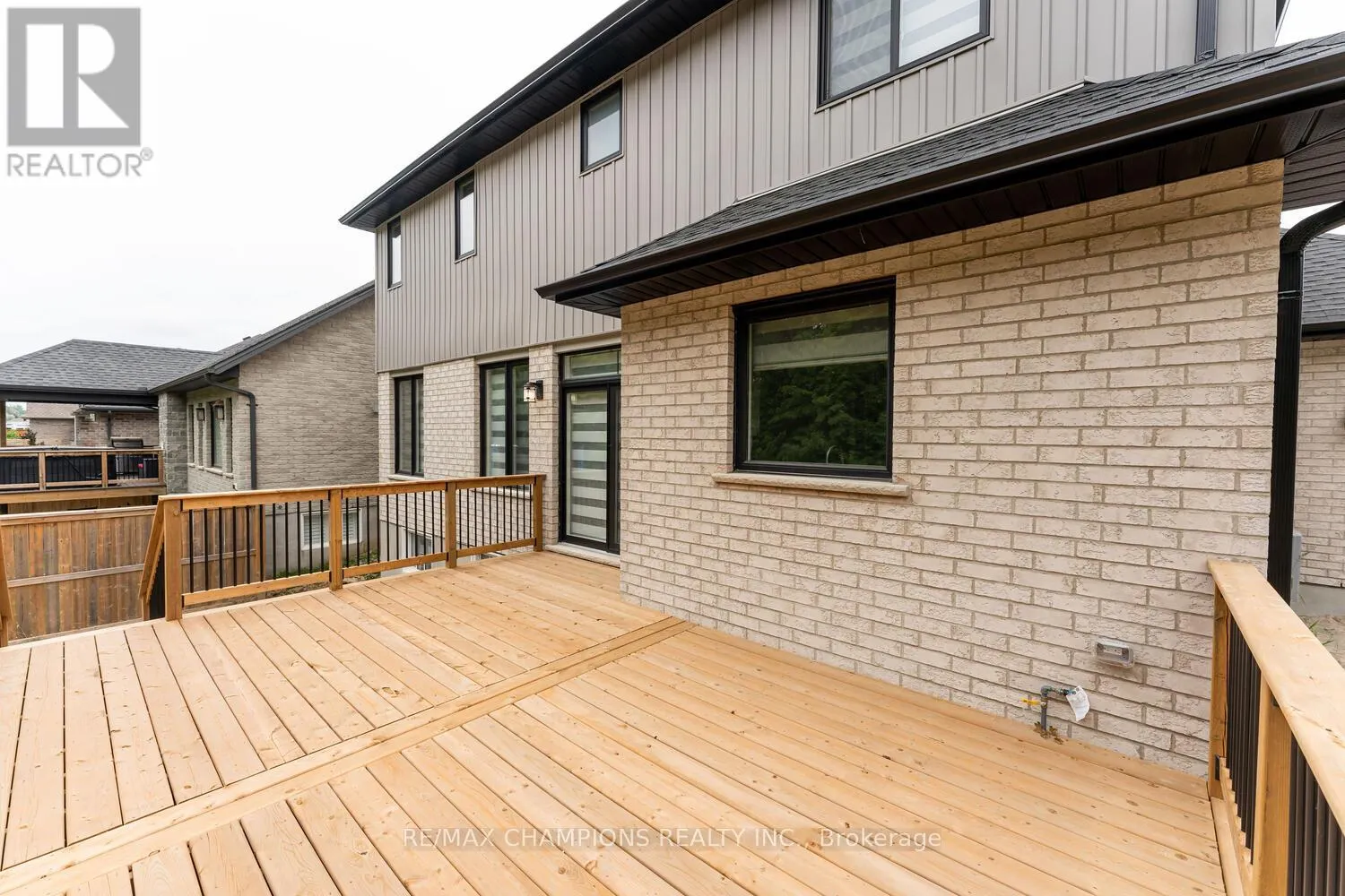 42 ACORN TRAIL