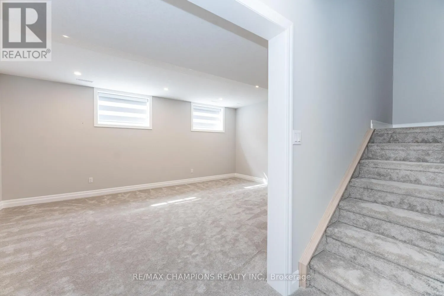 42 ACORN TRAIL
