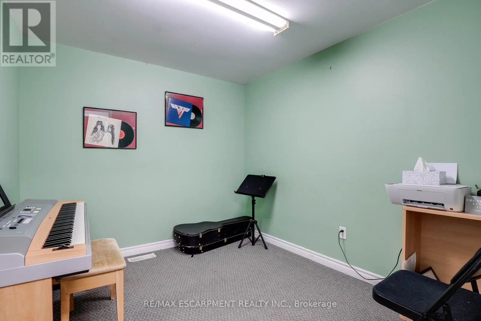 2 - 45 DALKEITH DRIVE