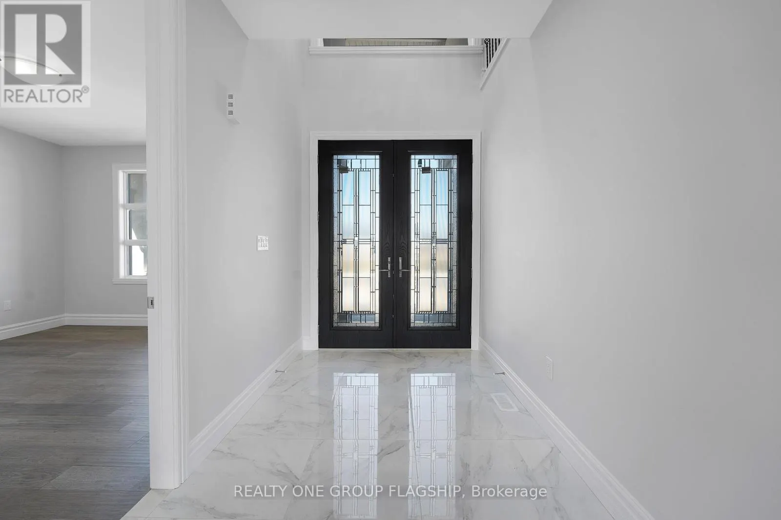 85 KINGSBRIDGE DRIVE