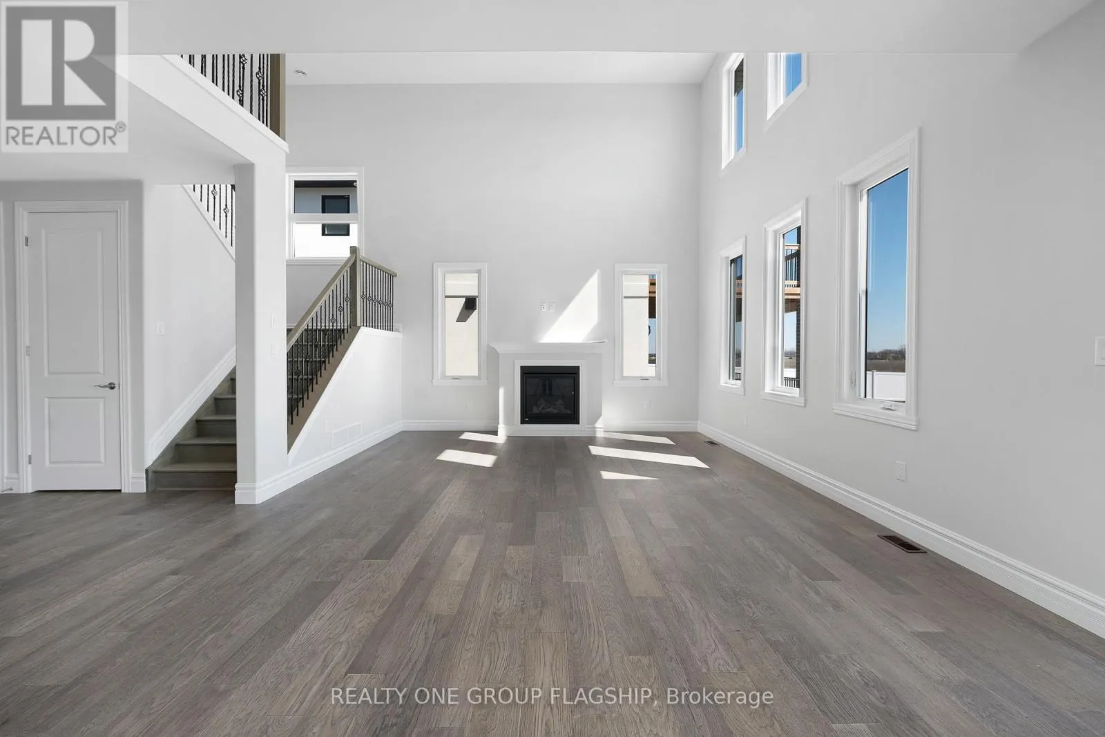 85 KINGSBRIDGE DRIVE