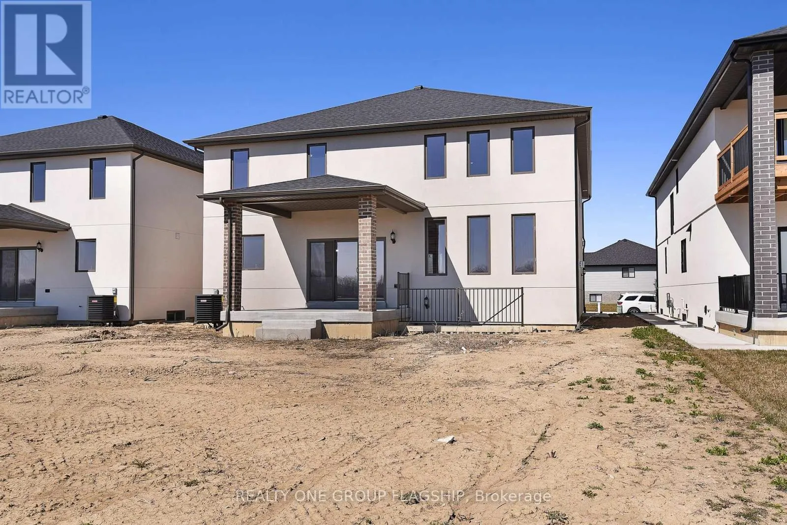 85 KINGSBRIDGE DRIVE