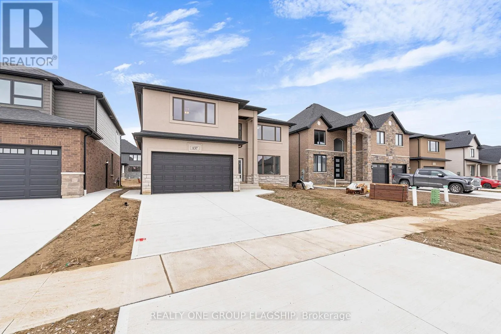 LOT 44 - 101 KINGSBRIDGE DRIVE