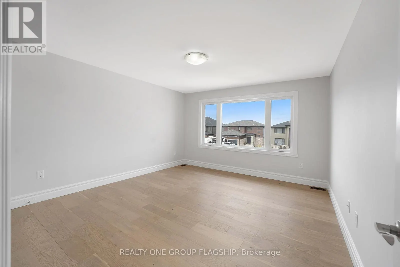 LOT 44 - 101 KINGSBRIDGE DRIVE