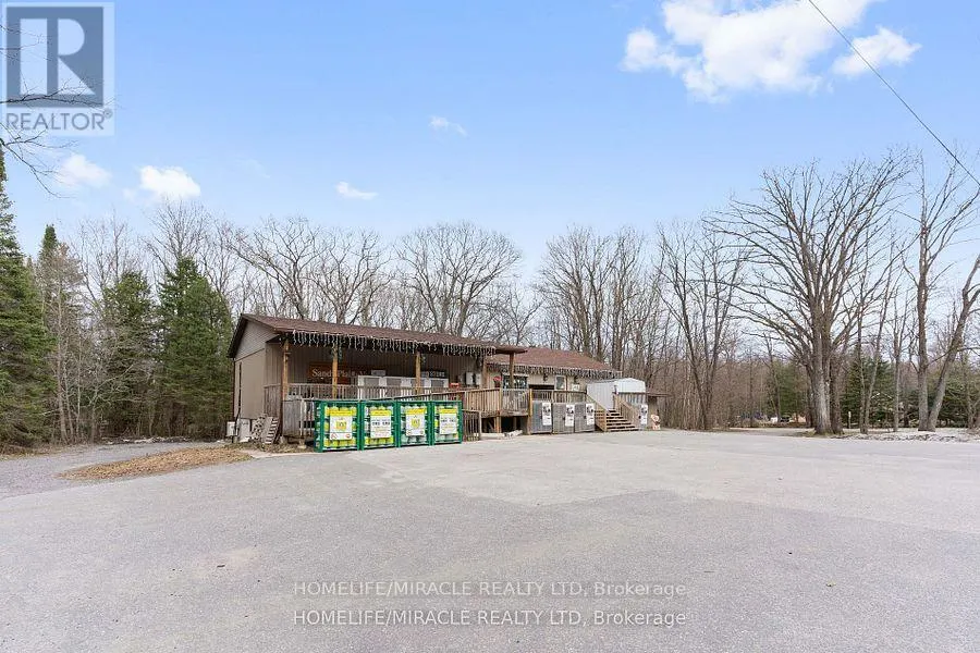 39 SANDY PLAINS ROAD N