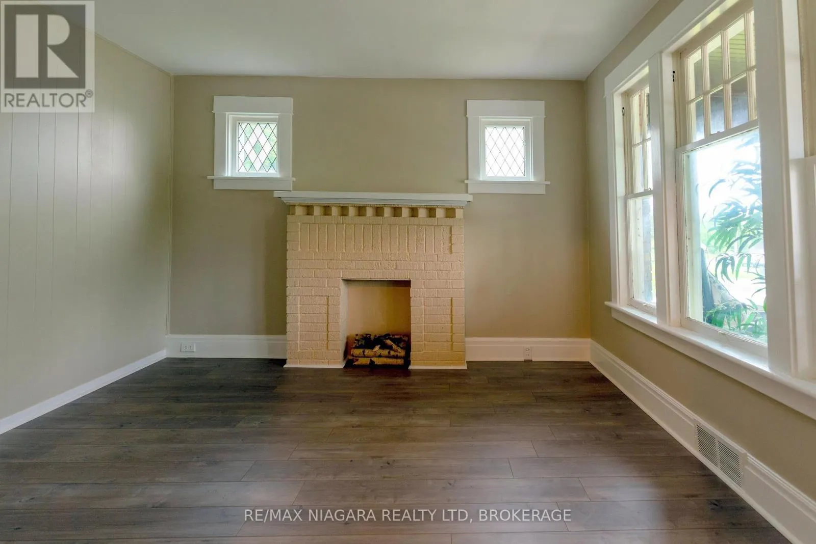 6141 MAIN STREET
