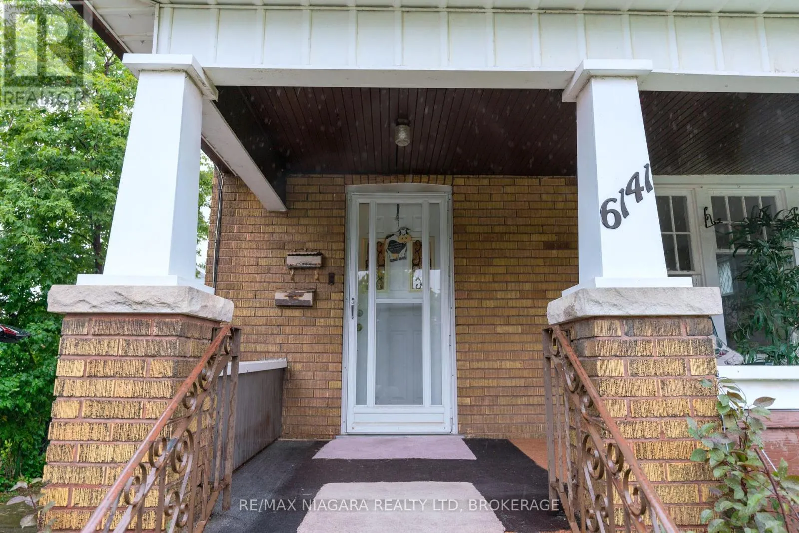6141 MAIN STREET