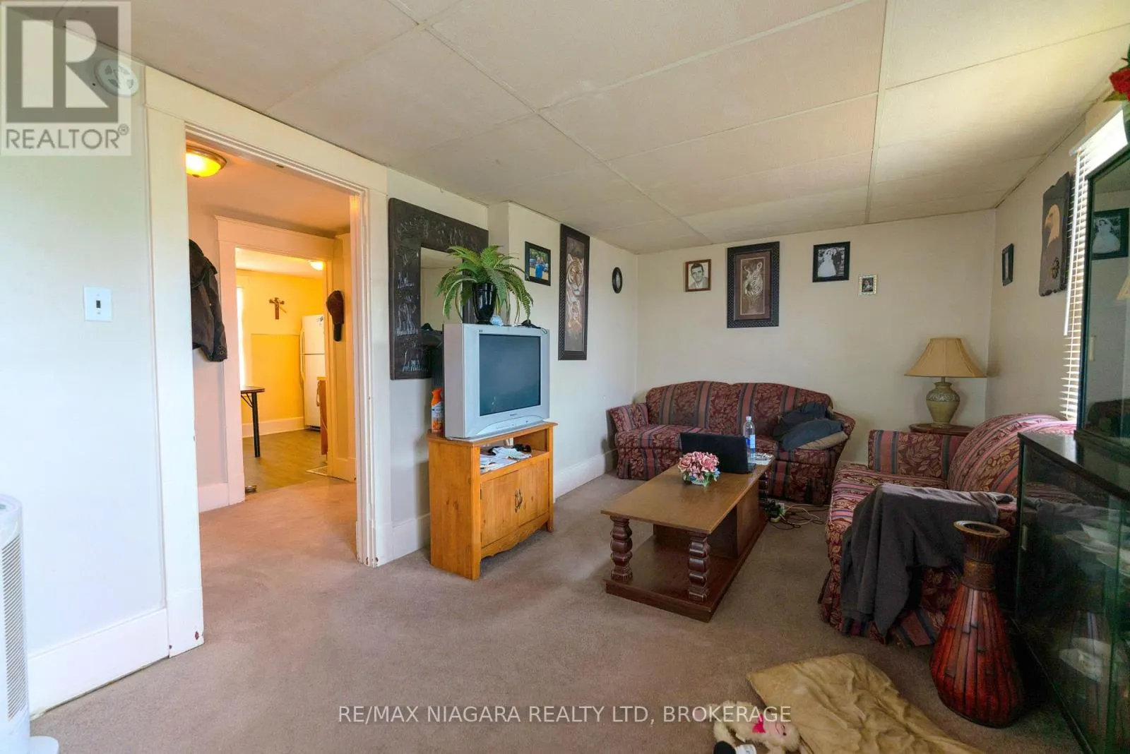 6141 MAIN STREET
